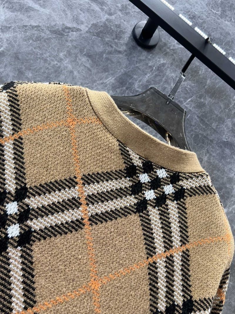 Burberry Sweaters